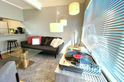 2408 Longview St, Austin TX 78705