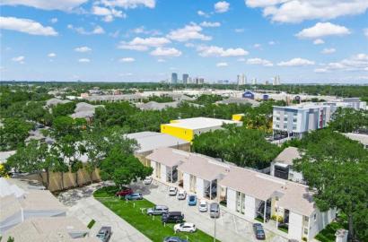 3811 N Oak Dr Unit E62, TAMPA, FL 33611