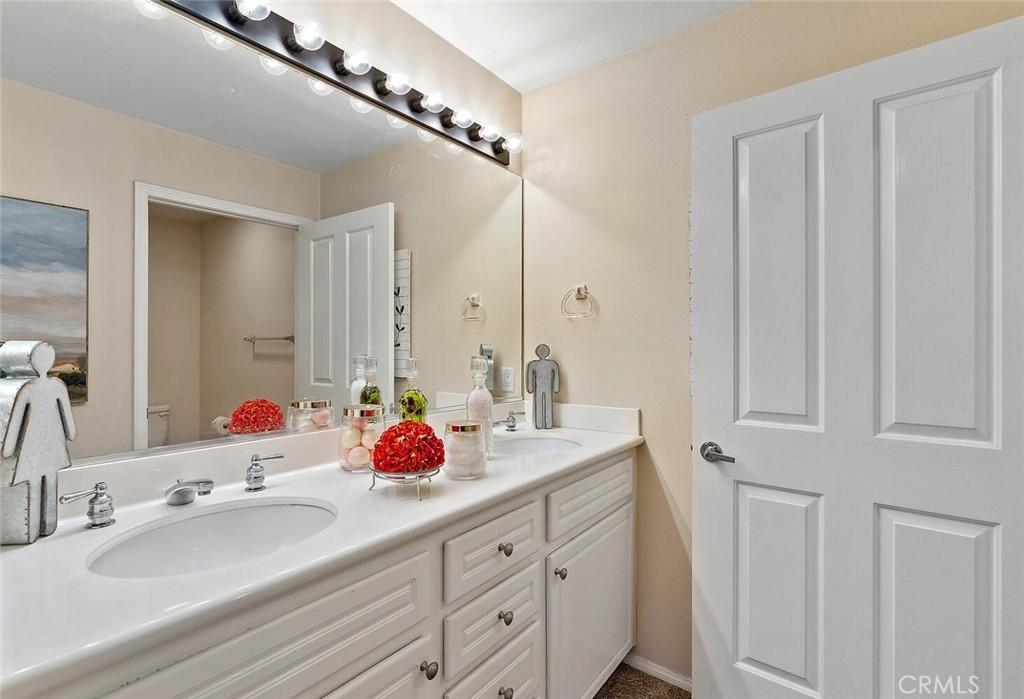 1703 Solvay Aisle #106, Irvine, CA 92606