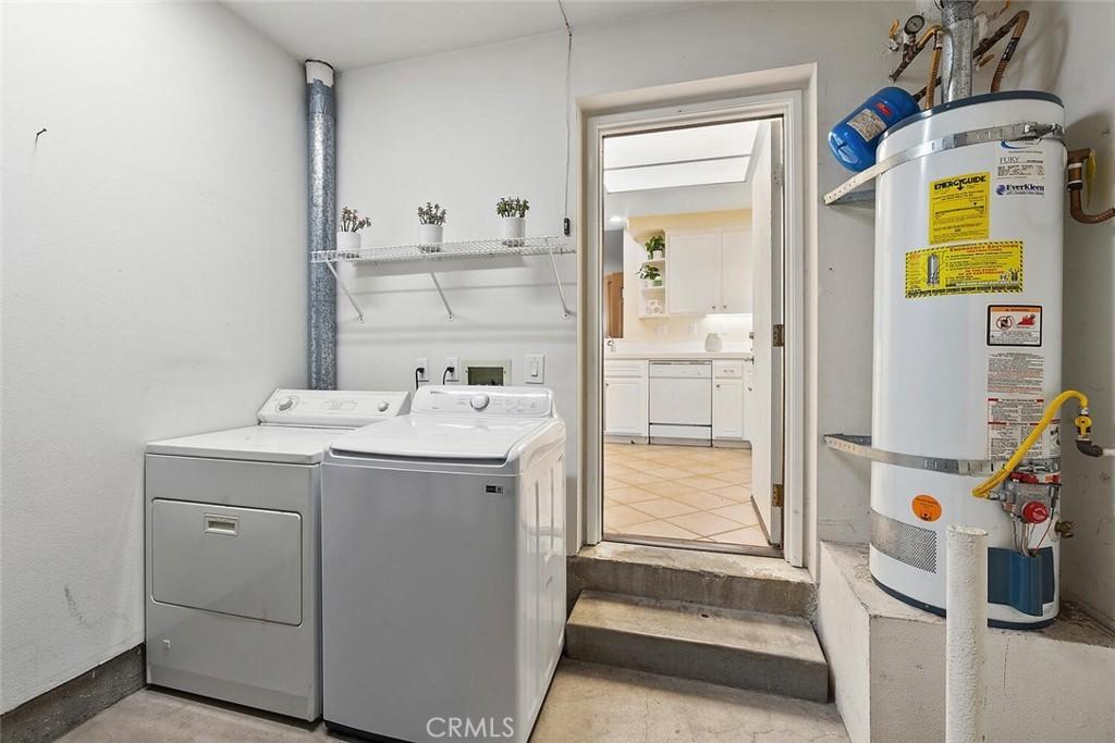 1703 Solvay Aisle #106, Irvine, CA 92606