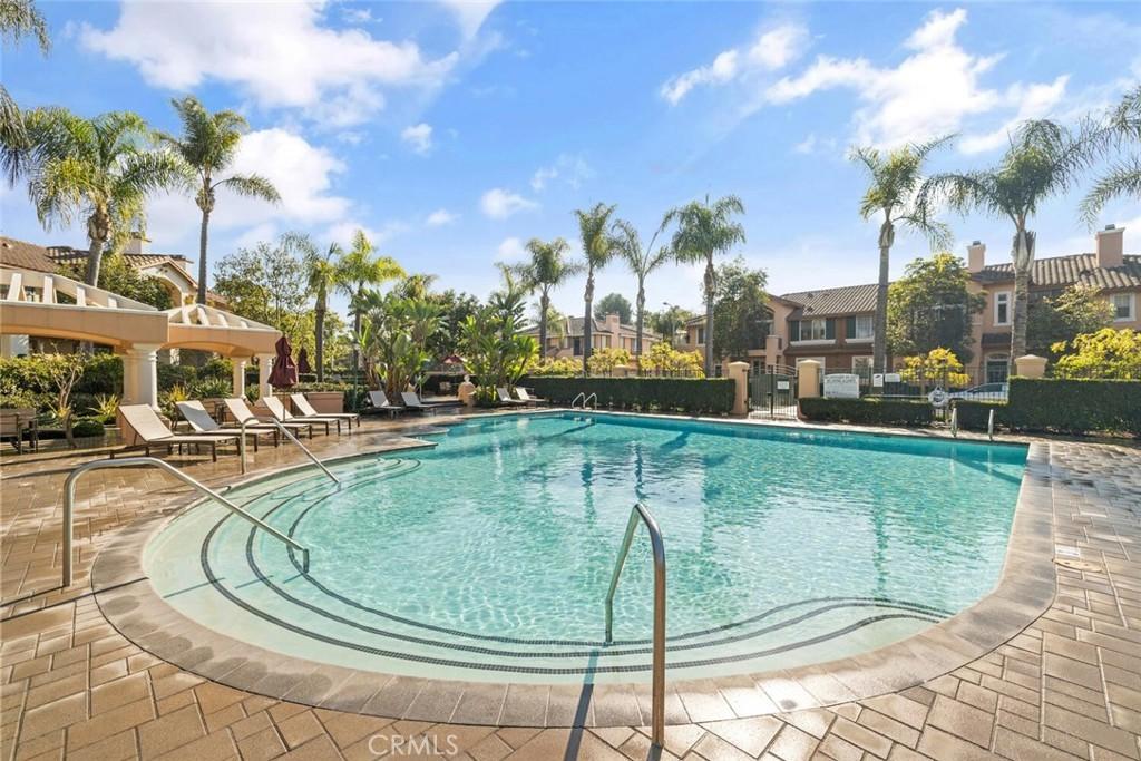 1703 Solvay Aisle #106, Irvine, CA 92606